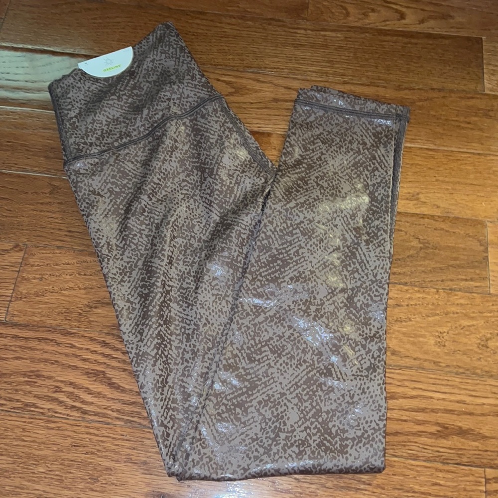 Aeire leggings